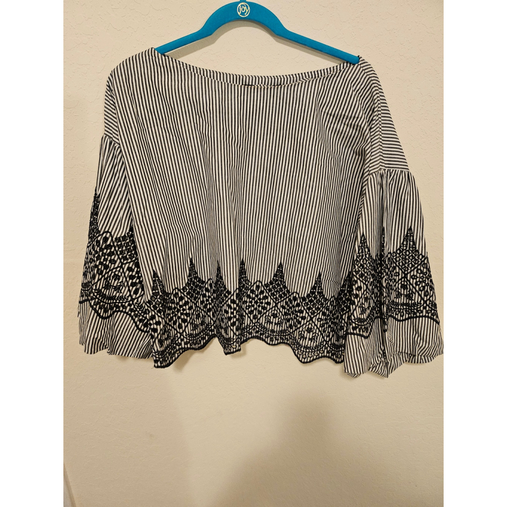 Women's BCBGMAXAZRIA Blouse, Size S, White & Black